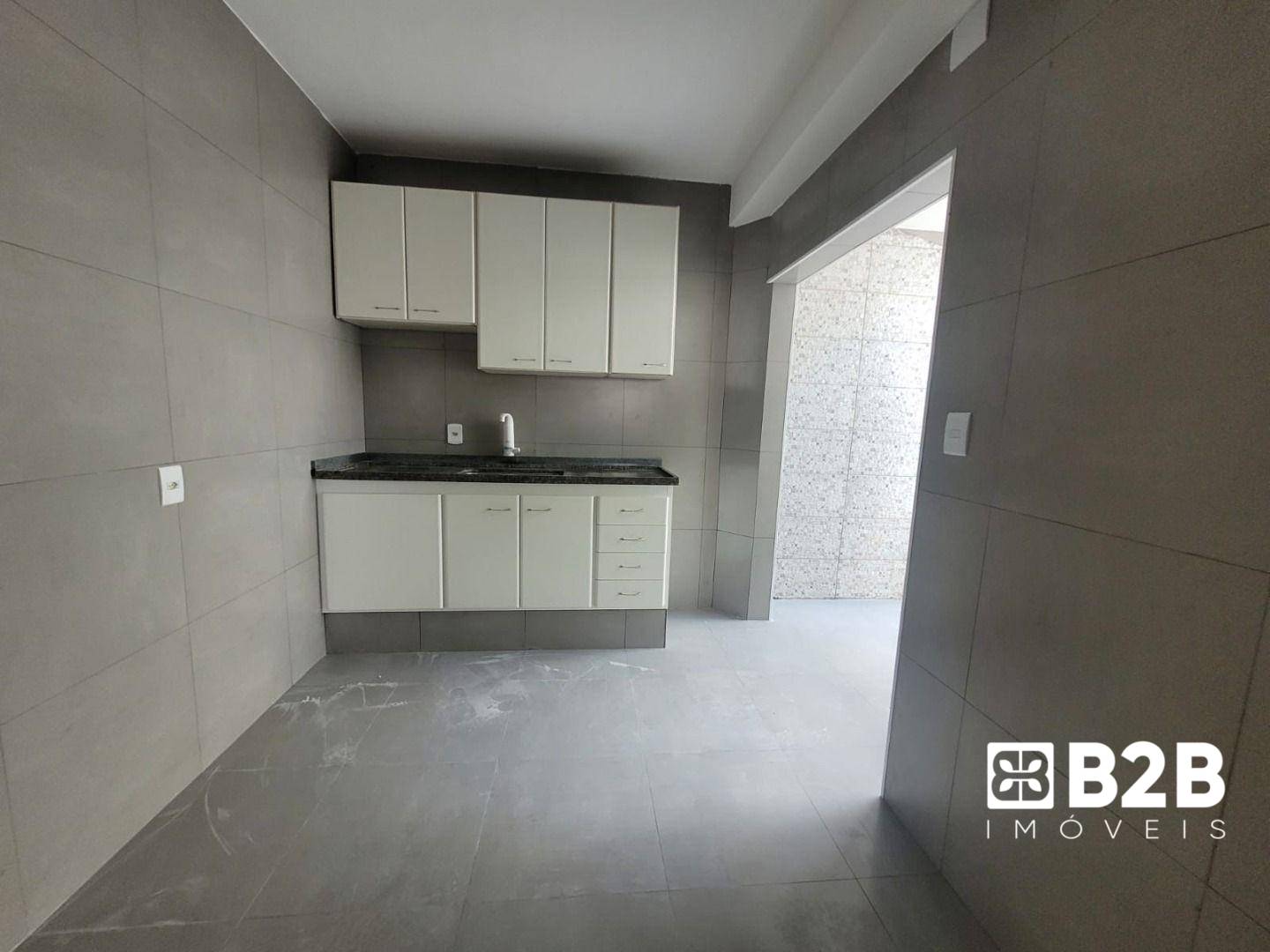 Casa à venda com 3 quartos, 96m² - Foto 12