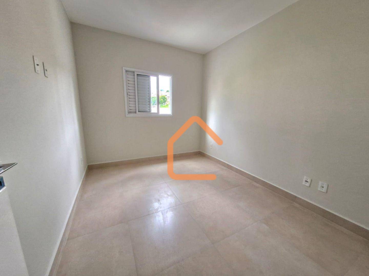 Apartamento à venda com 2 quartos, 62m² - Foto 4