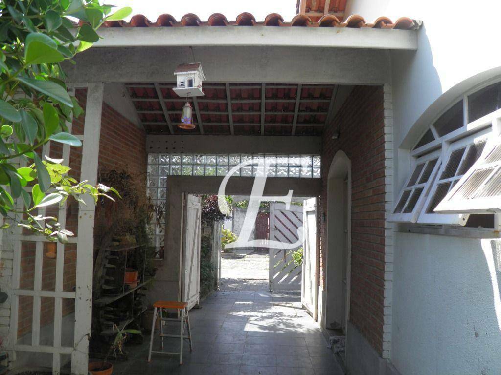 Casa à venda com 3 quartos, 142m² - Foto 21