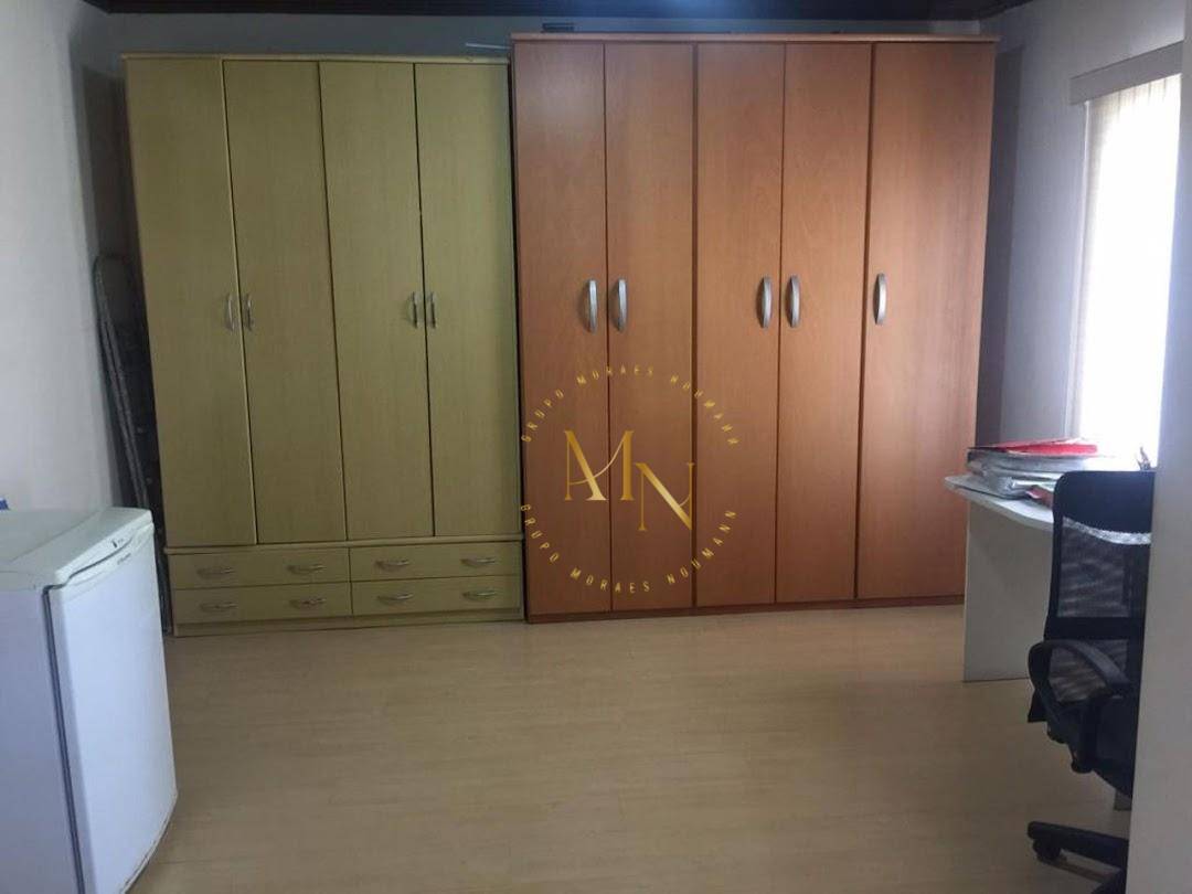 Sobrado à venda com 3 quartos, 200m² - Foto 13