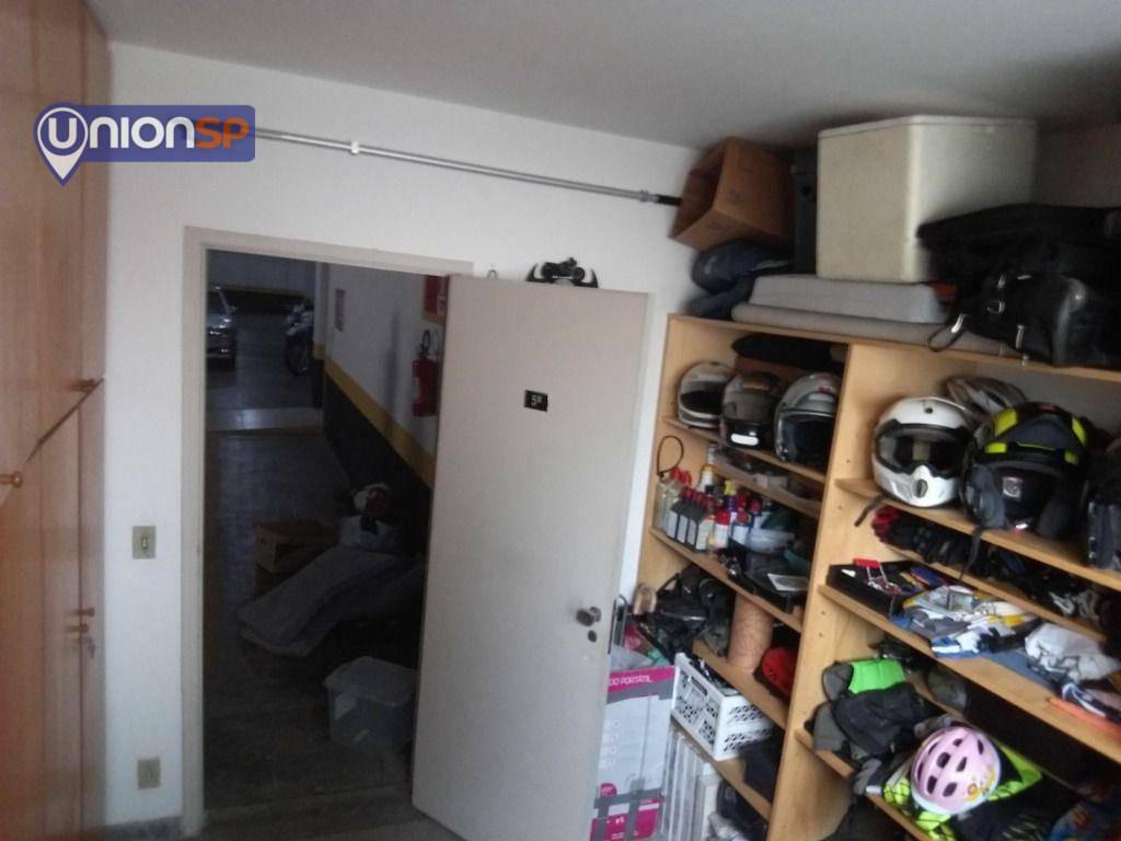 Apartamento à venda com 4 quartos, 193m² - Foto 21