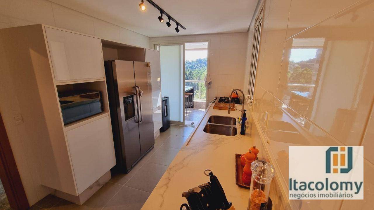 Apartamento à venda com 3 quartos, 175m² - Foto 9