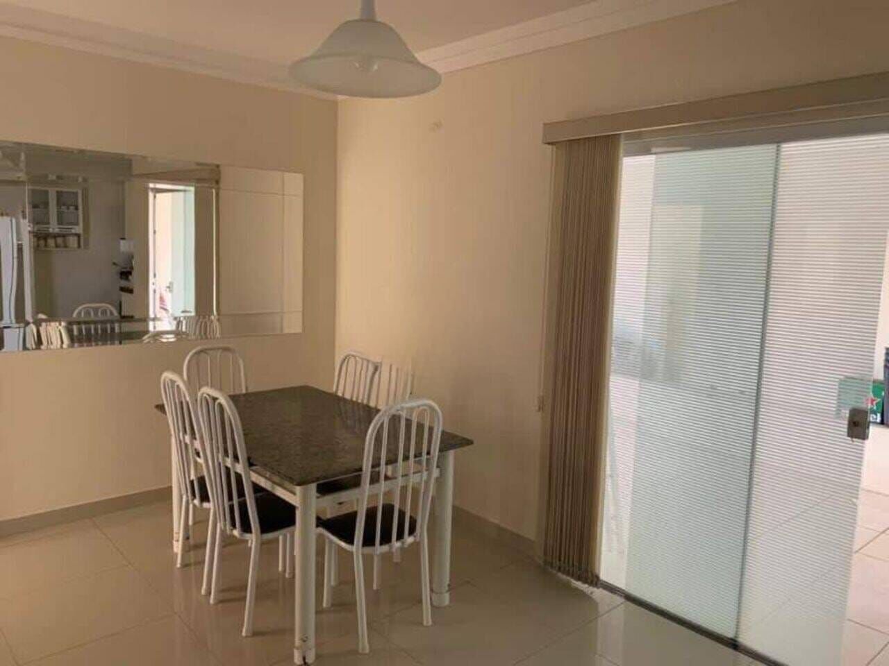 Casa à venda com 2 quartos, 210m² - Foto 14