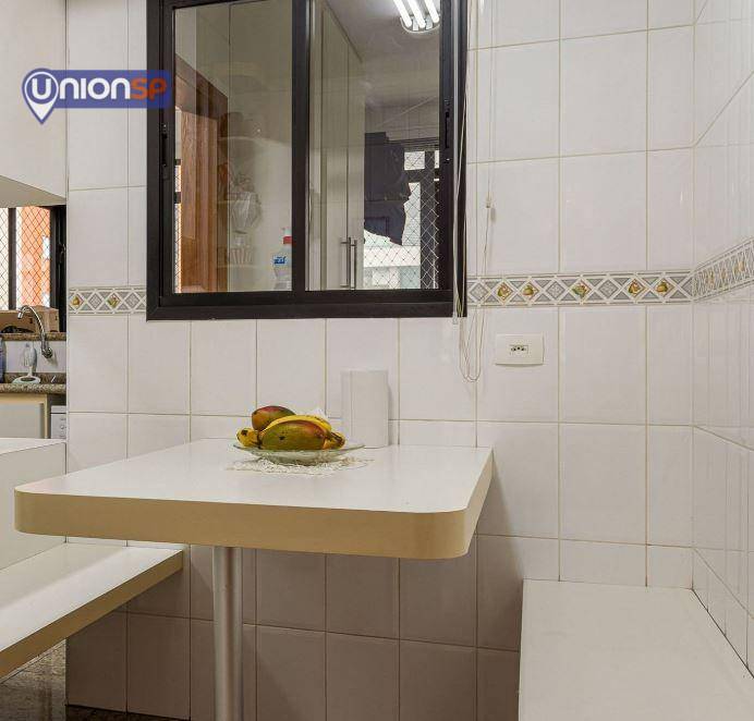 Apartamento à venda com 3 quartos, 127m² - Foto 17