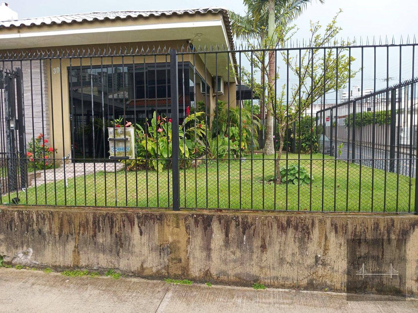 Casa, 3 quartos, 204 m² - Foto 4