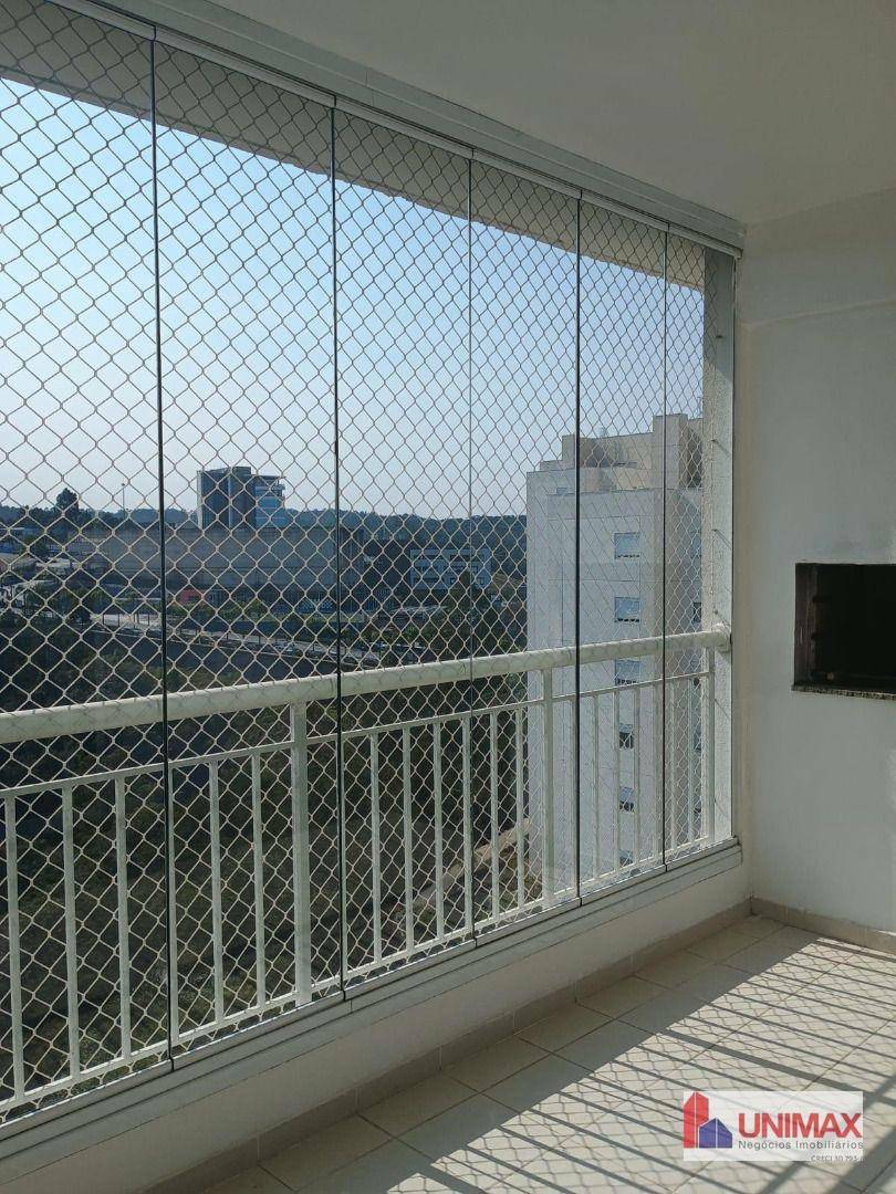 Apartamento para alugar com 4 quartos, 158m² - Foto 1