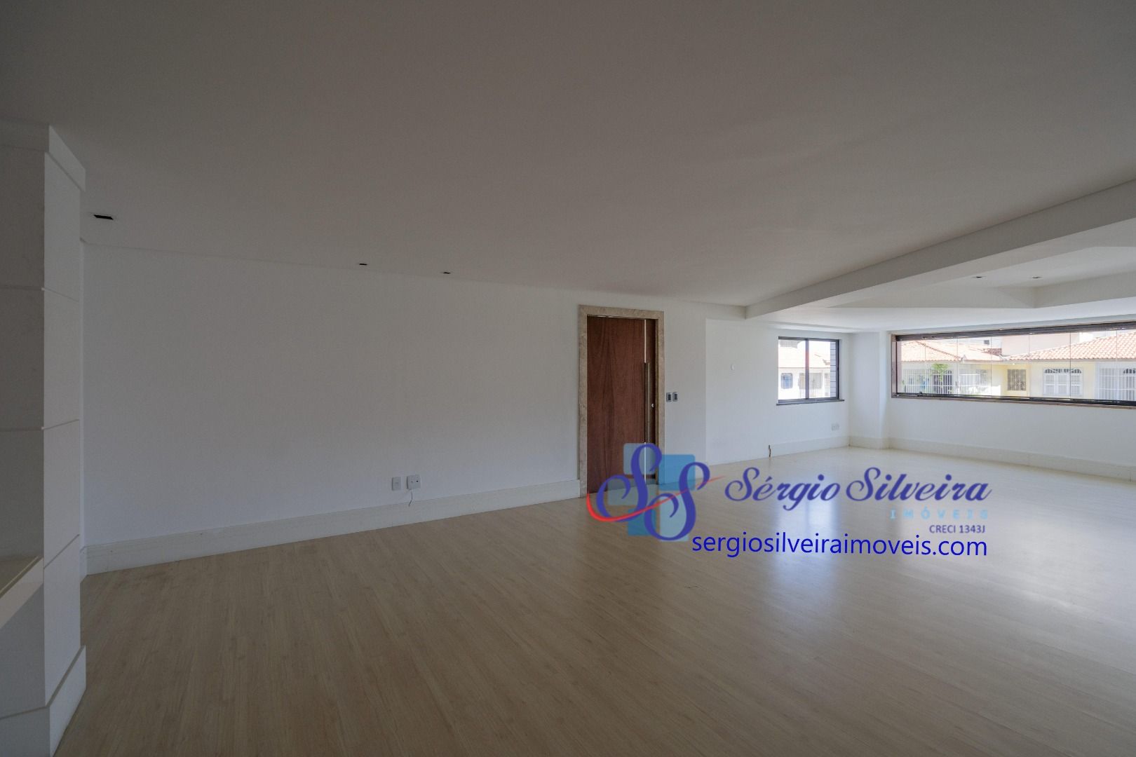 Apartamento à venda com 3 quartos, 210m² - Foto 5