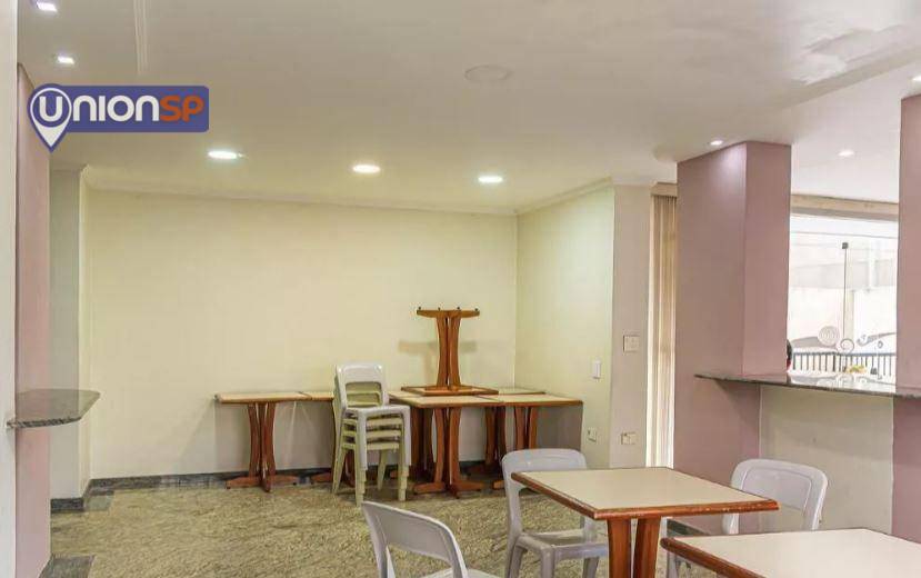 Apartamento à venda com 2 quartos, 85m² - Foto 20