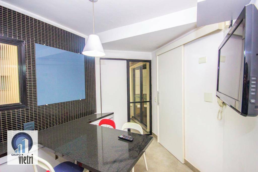 Apartamento à venda com 4 quartos, 210m² - Foto 7