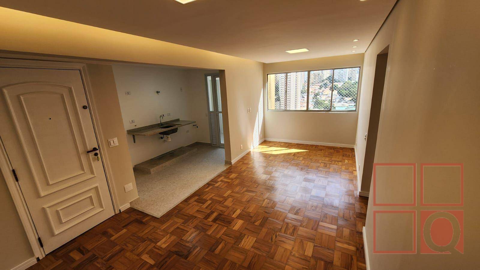 Apartamento à venda com 2 quartos, 67m² - Foto 1