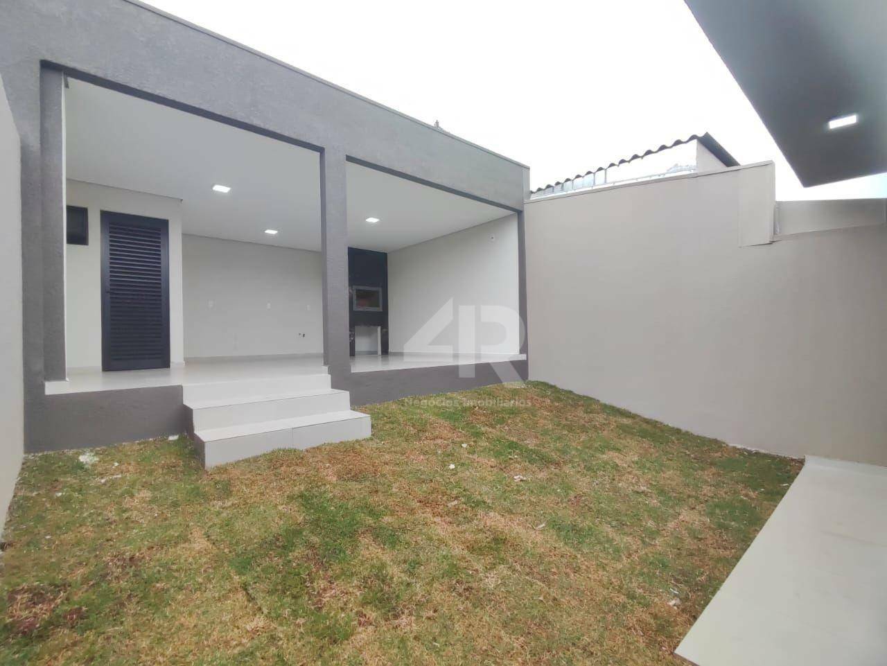 Casa à venda com 3 quartos, 105m² - Foto 3