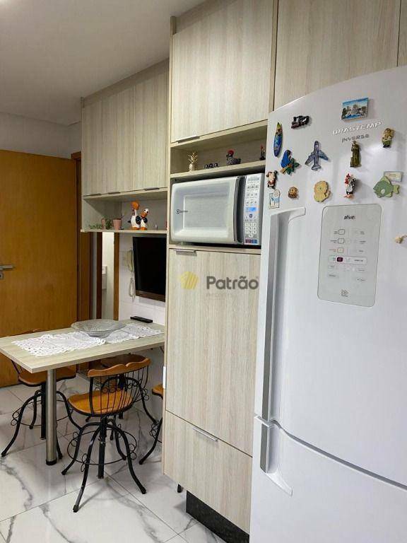 Apartamento à venda com 3 quartos, 153m² - Foto 26