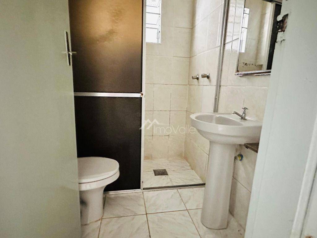 Casa à venda com 2 quartos, 60m² - Foto 5