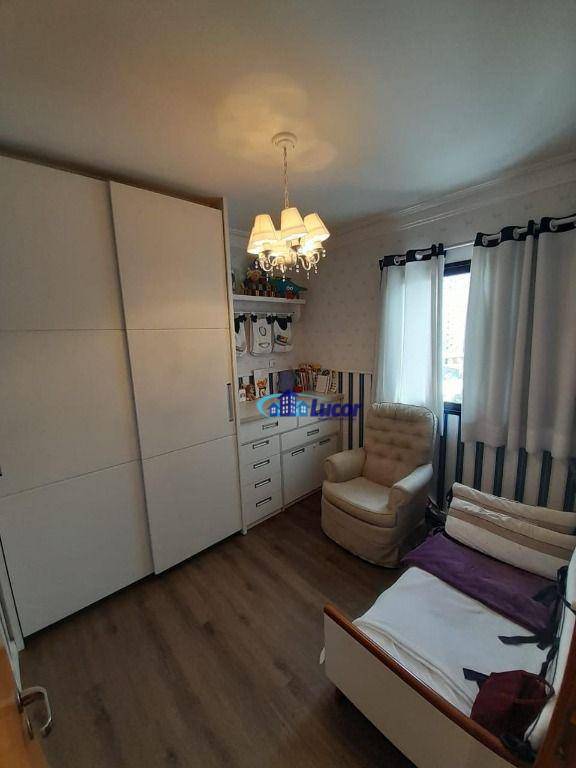 Apartamento à venda com 3 quartos, 97m² - Foto 19