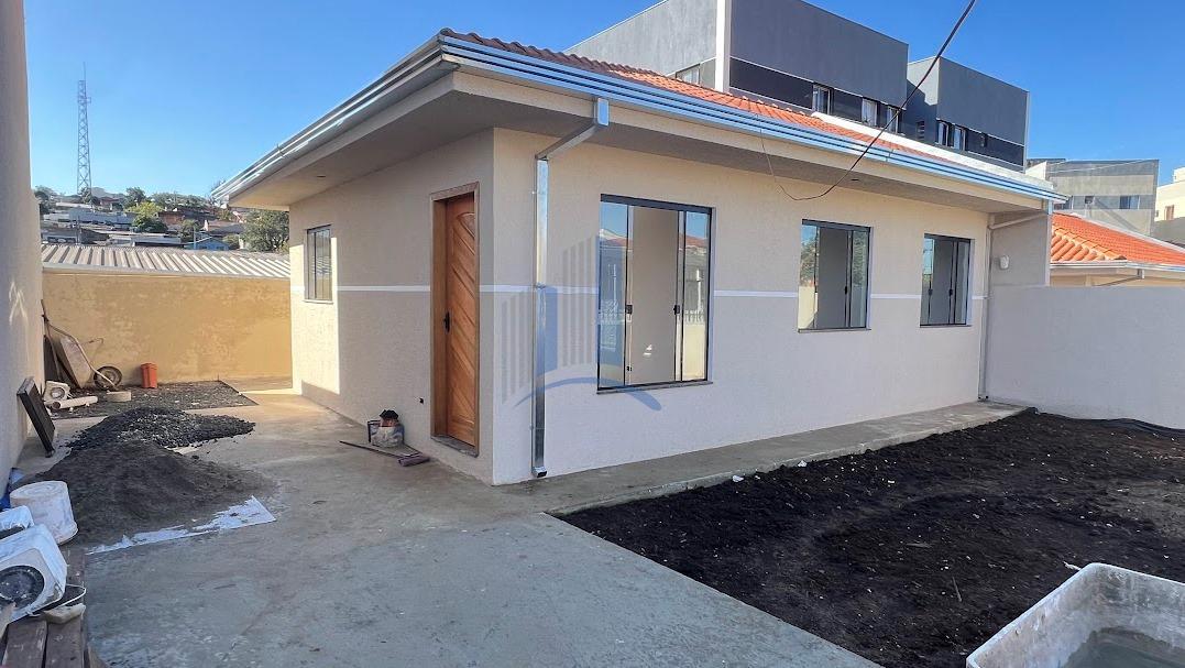 Casa à venda com 3 quartos, 53m² - Foto 4