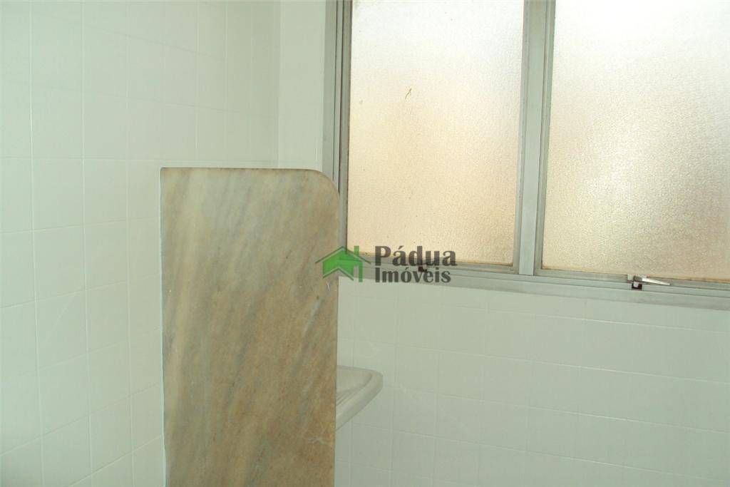 Apartamento à venda com 1 quarto, 40m² - Foto 11