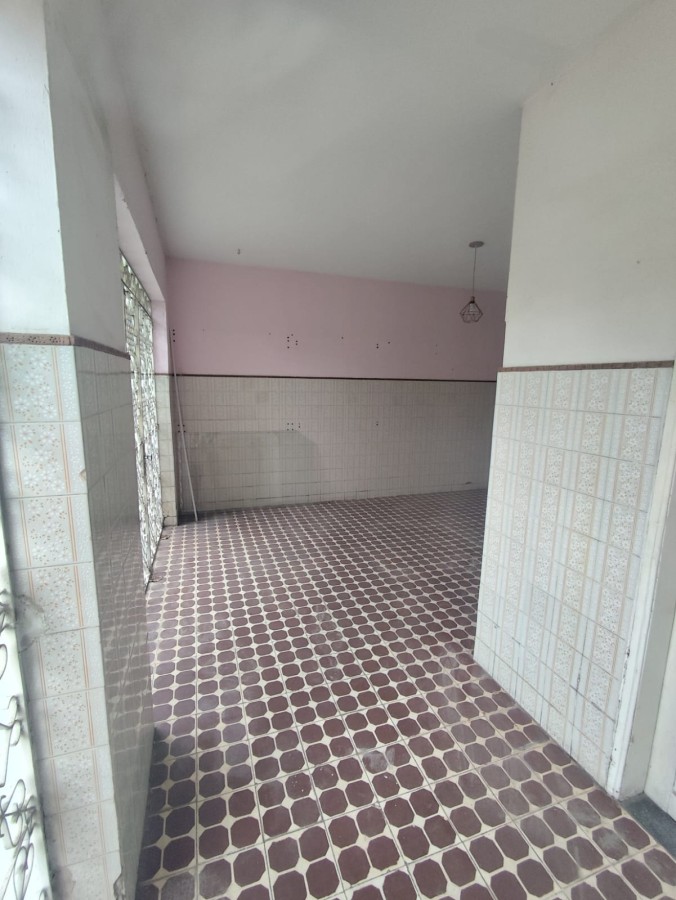 Casa à venda com 4 quartos, 560m² - Foto 3