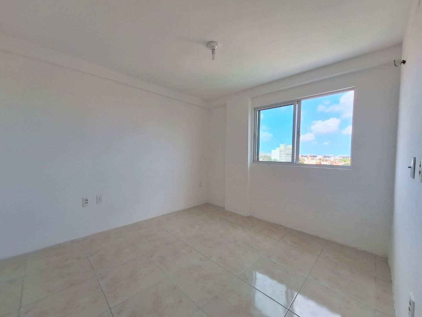 Apartamento para alugar com 2 quartos, 49m² - Foto 5