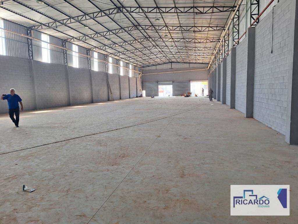 Depósito-Galpão-Armazém para alugar, 1100m² - Foto 3