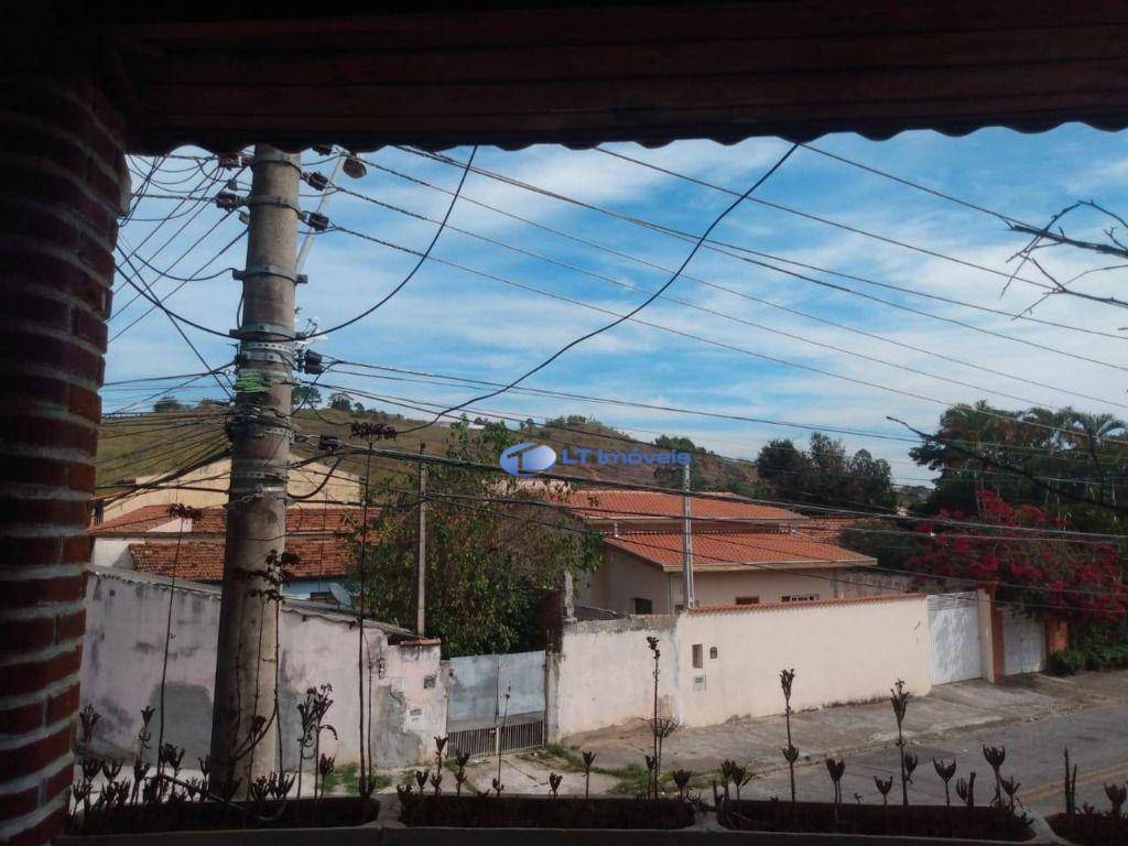 Casa à venda com 3 quartos, 158m² - Foto 15