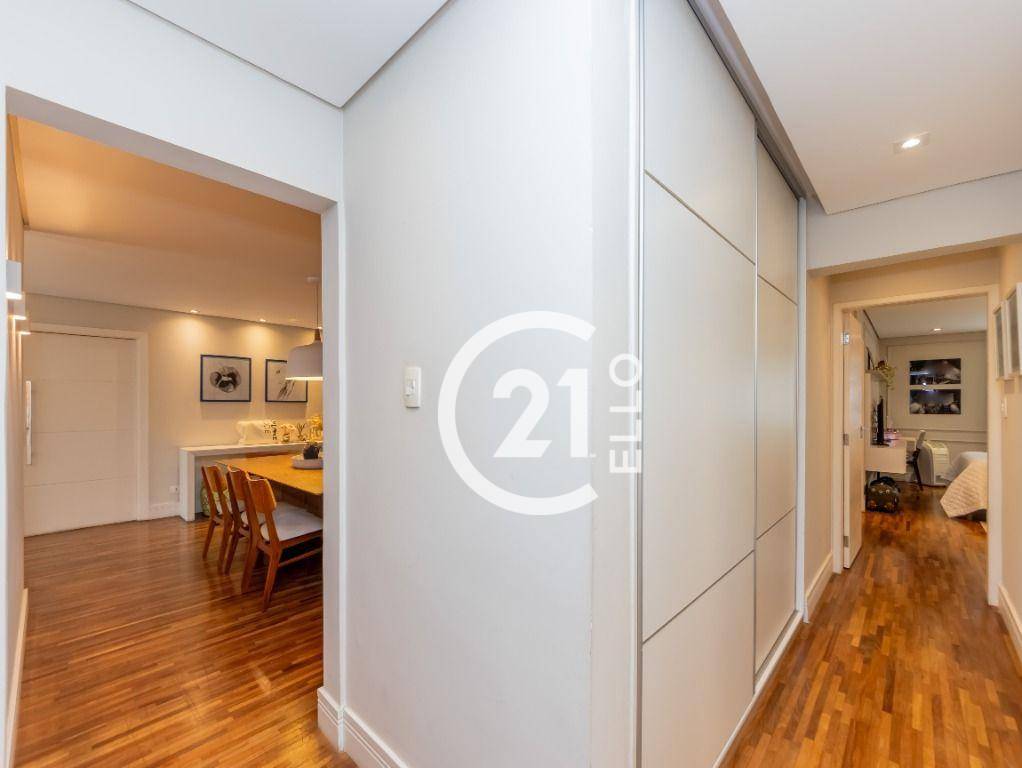 Apartamento à venda com 3 quartos, 141m² - Foto 17