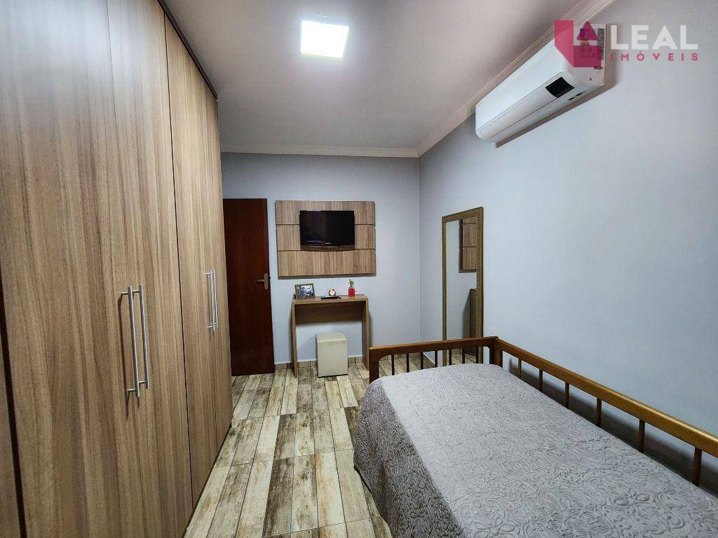 Casa à venda com 3 quartos, 142m² - Foto 19