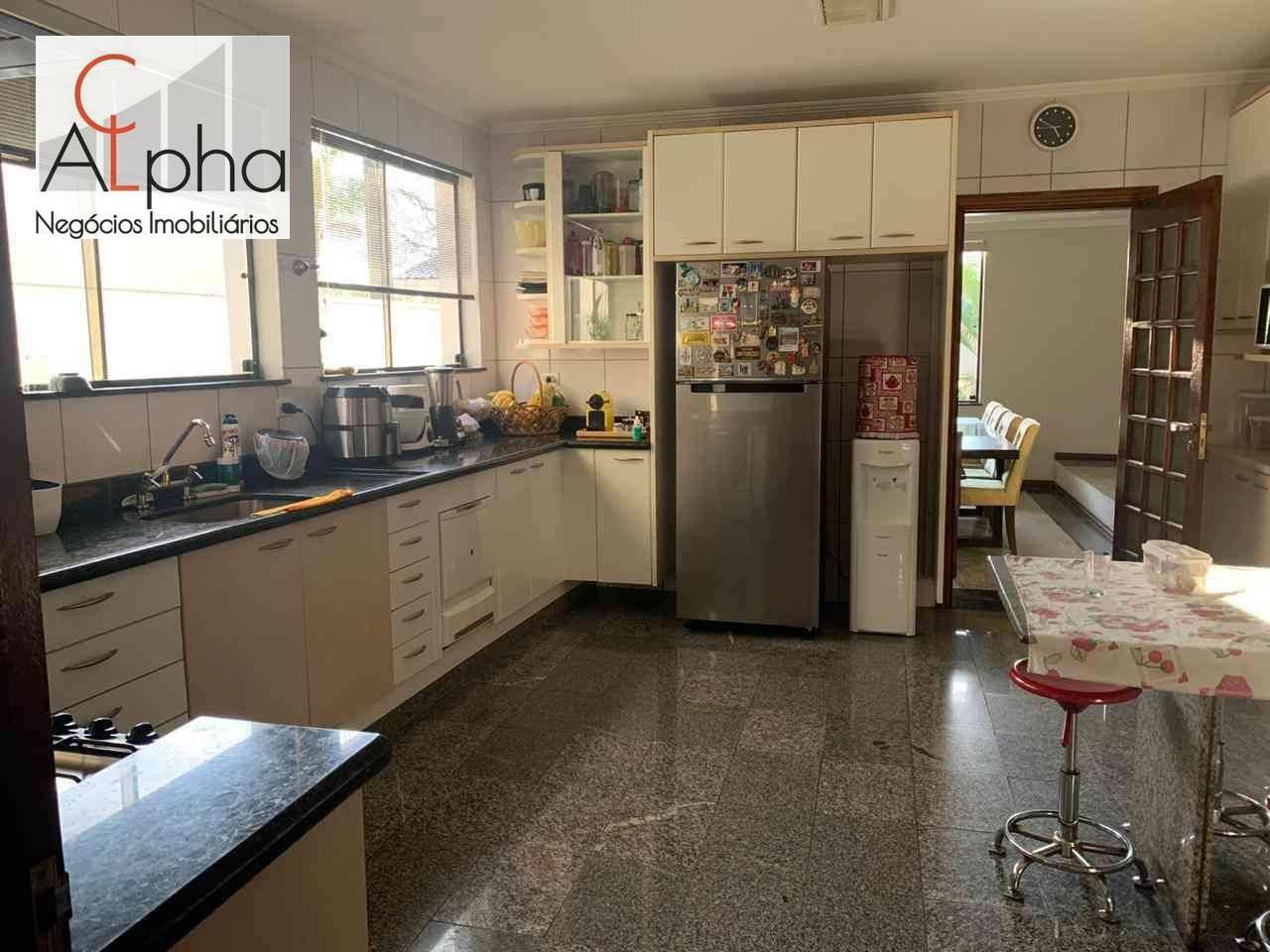 Sobrado à venda com 5 quartos, 600m² - Foto 14