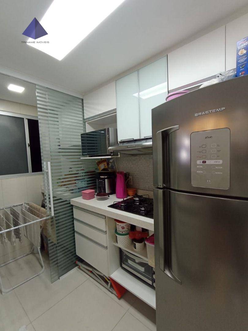 Apartamento à venda com 2 quartos, 45m² - Foto 9