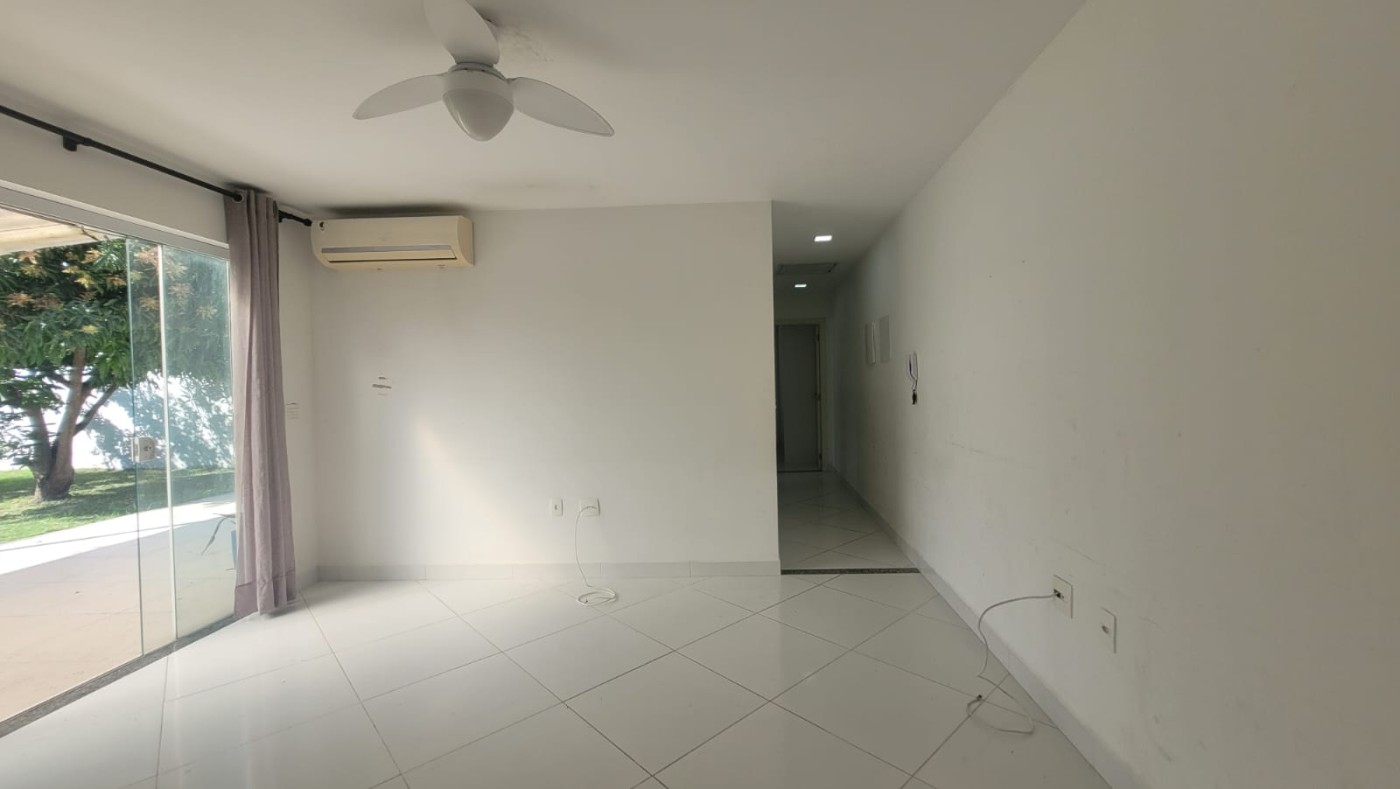 Casa de Condomínio à venda com 2 quartos, 360m² - Foto 32