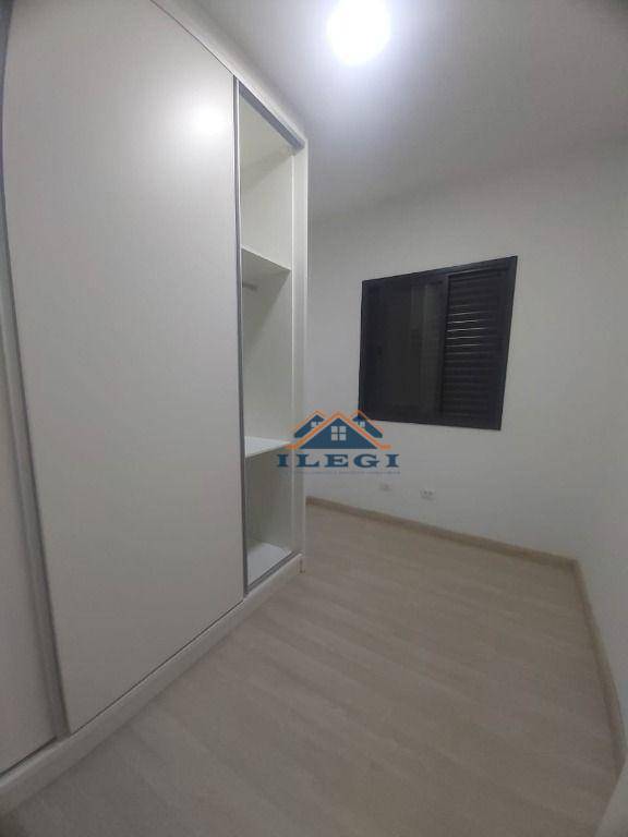 Apartamento para alugar com 3 quartos, 64m² - Foto 21