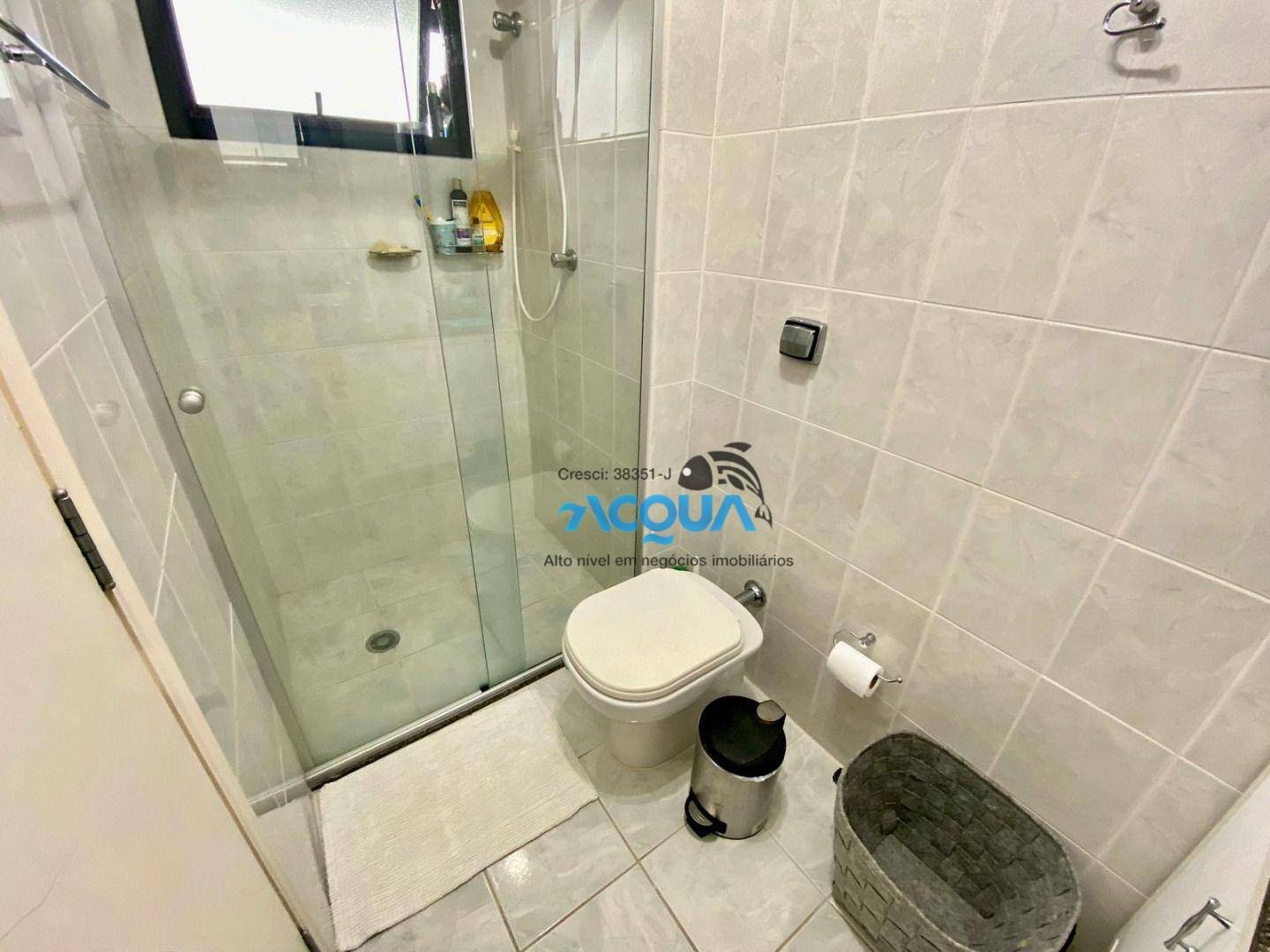 Apartamento à venda com 2 quartos, 75m² - Foto 10