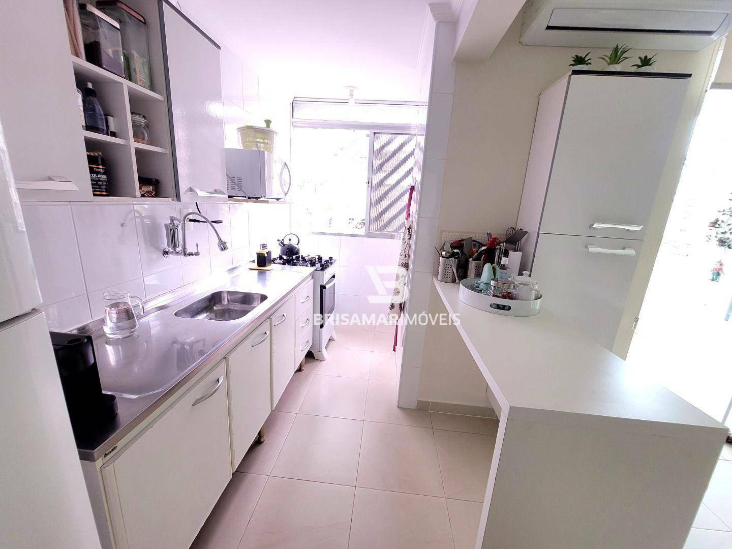 Apartamento à venda com 2 quartos, 65m² - Foto 32