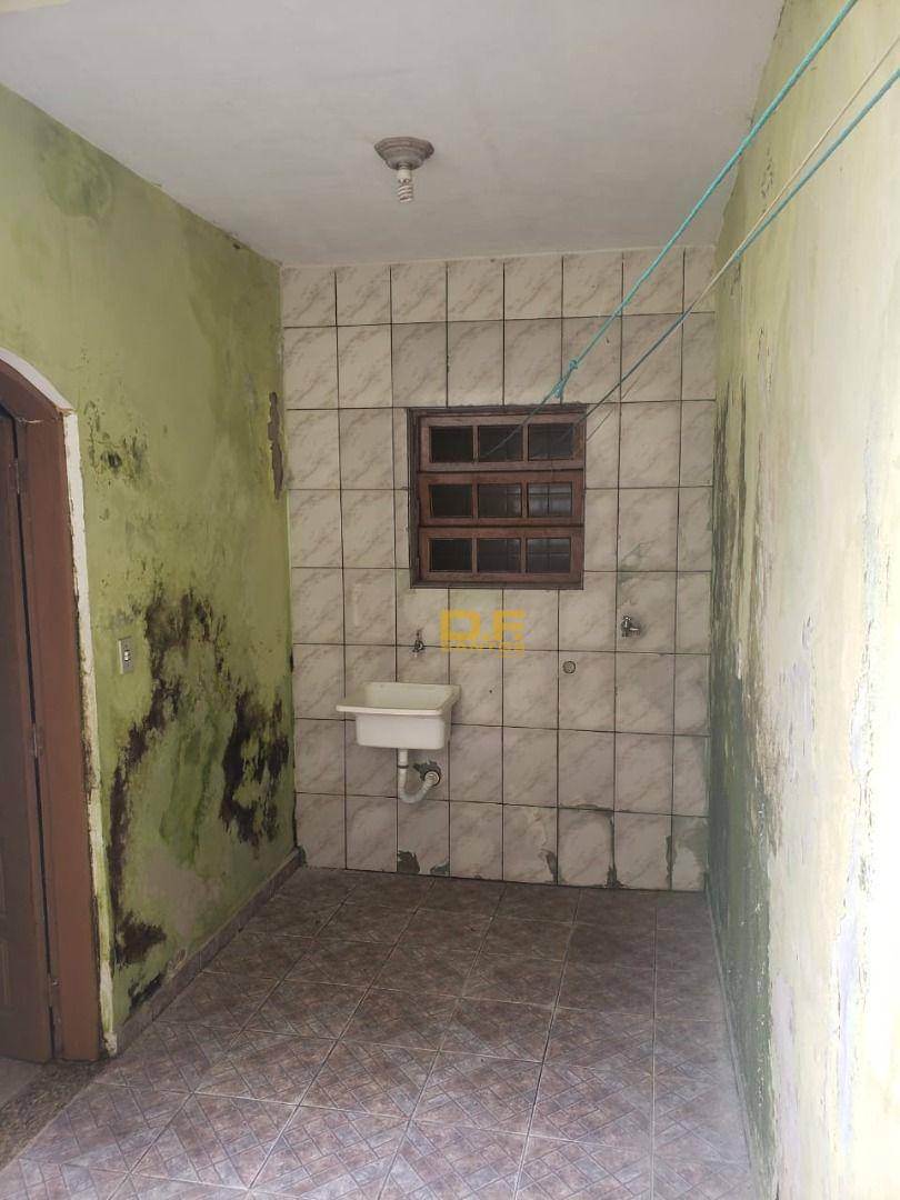 Casa à venda com 2 quartos, 120m² - Foto 22