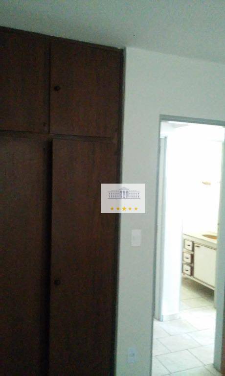 Apartamento à venda com 3 quartos, 54m² - Foto 7