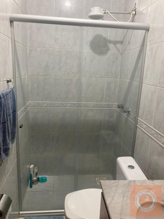 Casa à venda com 2 quartos, 147m² - Foto 8