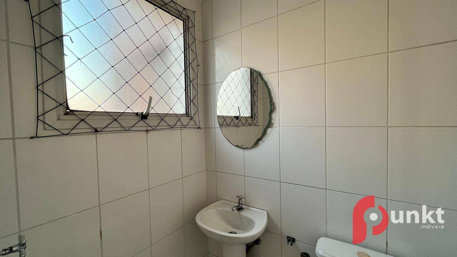 Apartamento para alugar com 3 quartos, 96m² - Foto 17
