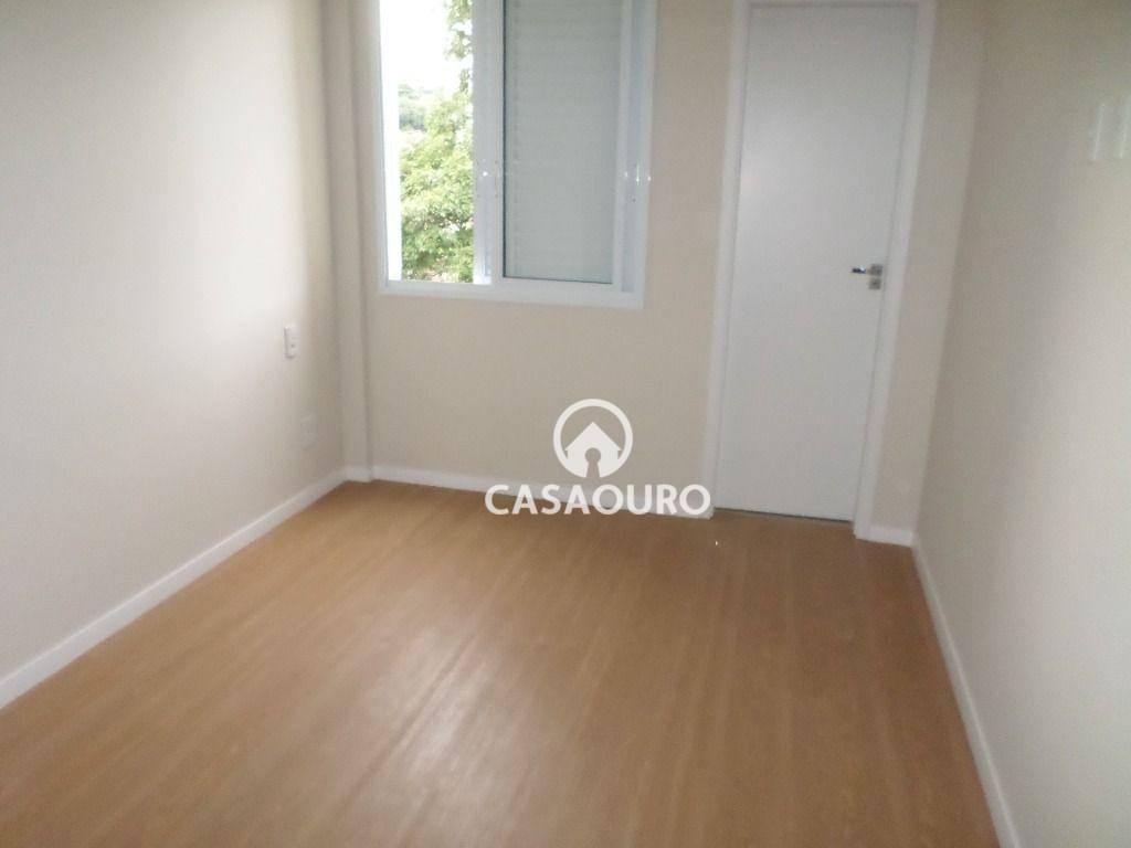 Apartamento à venda com 3 quartos, 75m² - Foto 15