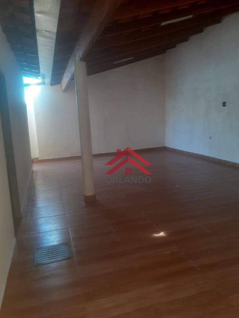 Casa à venda com 3 quartos, 100m² - Foto 2