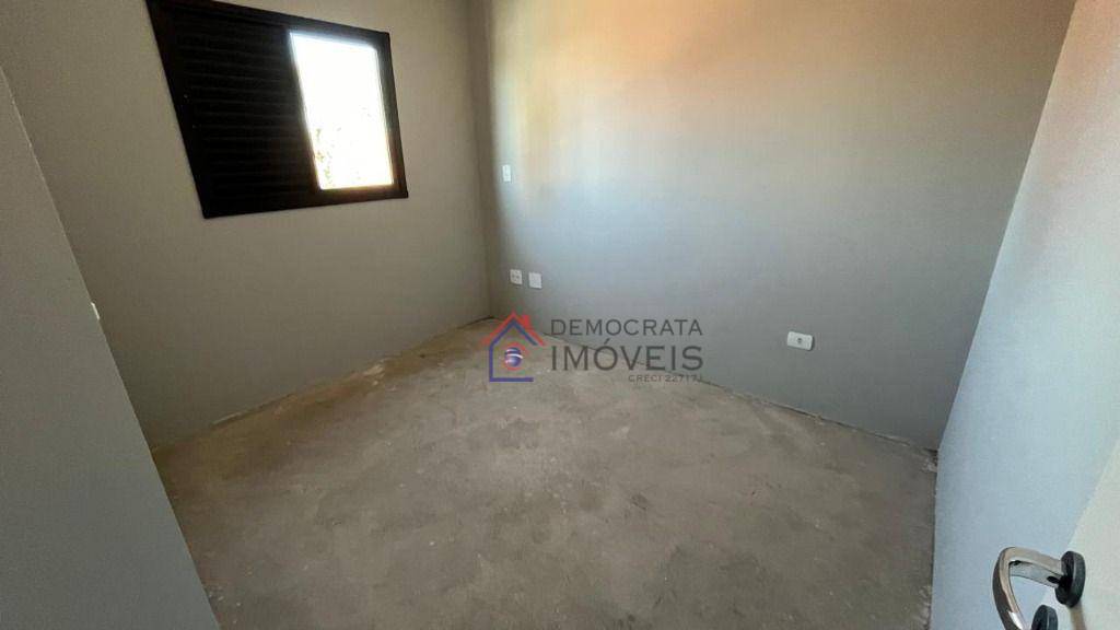 Sobrado à venda com 2 quartos, 84m² - Foto 5