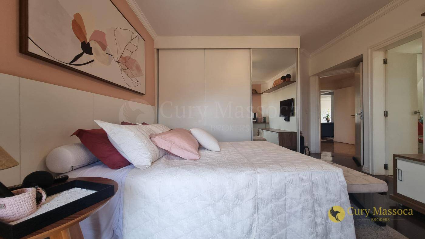 Apartamento à venda com 3 quartos, 247m² - Foto 31