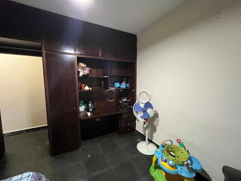 Casa à venda com 3 quartos, 237m² - Foto 58