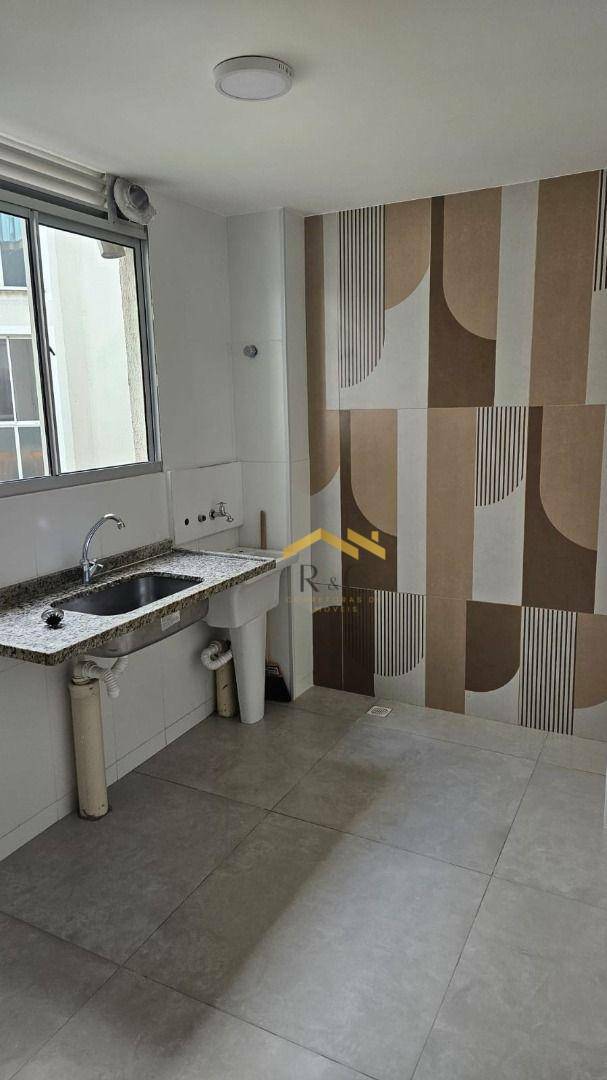 Apartamento à venda com 2 quartos, 42m² - Foto 10