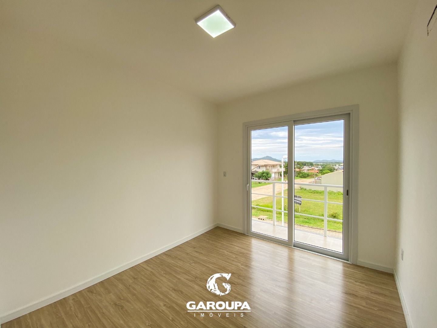 Casa à venda com 3 quartos, 113m² - Foto 14