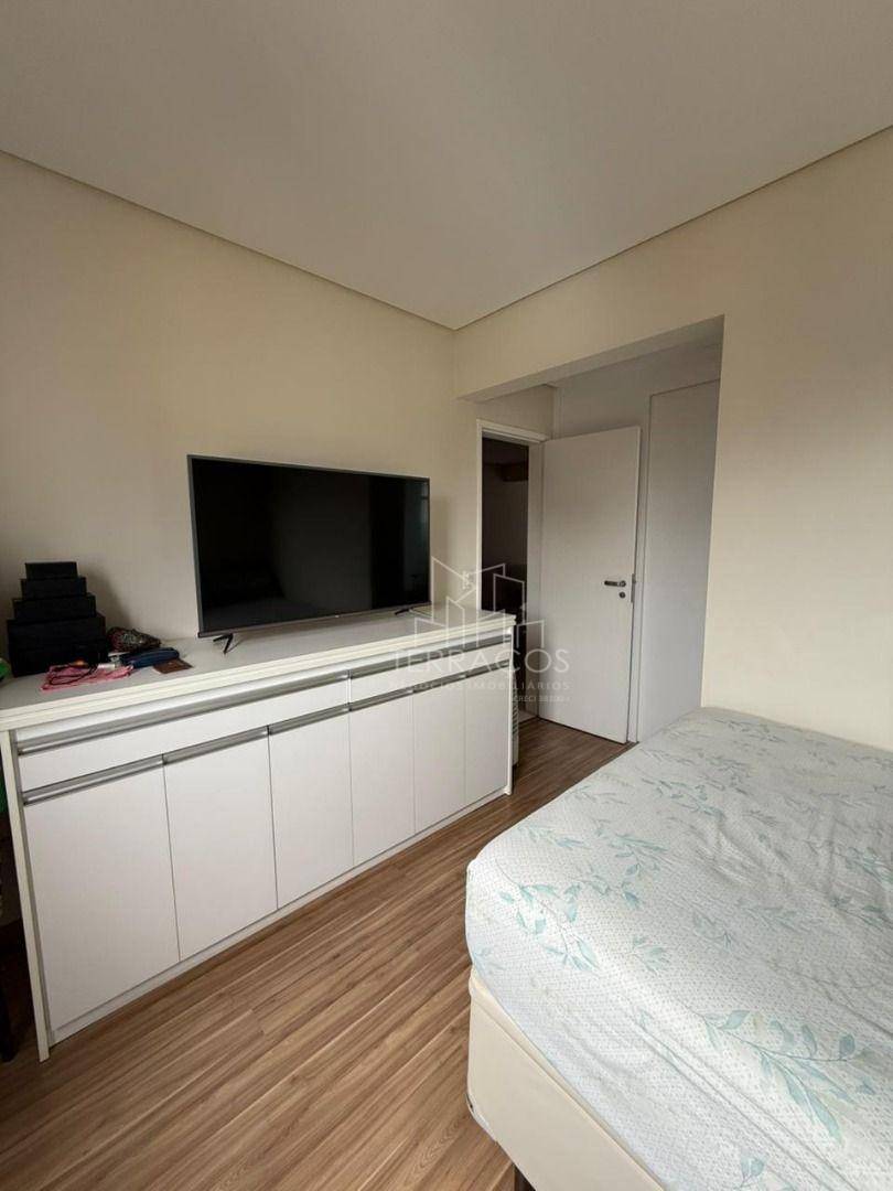 Apartamento à venda com 3 quartos, 124m² - Foto 12