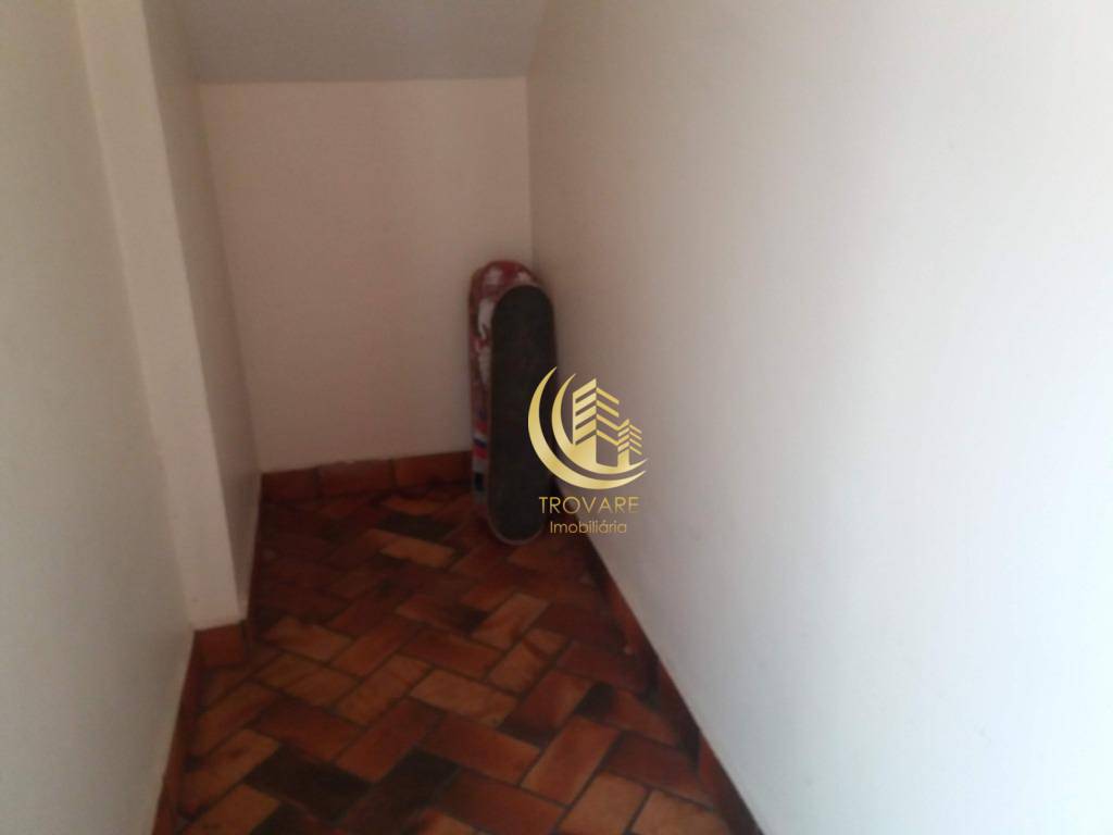 Sobrado à venda com 4 quartos, 239m² - Foto 29