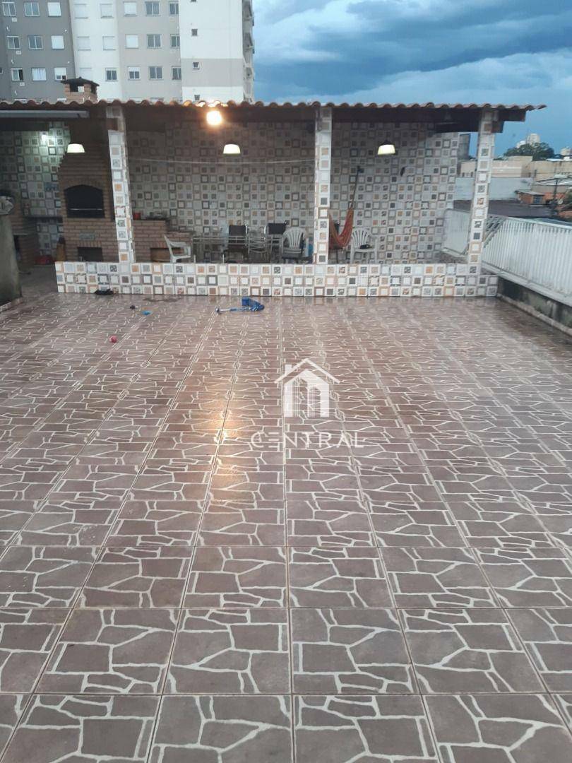 Sobrado à venda com 5 quartos, 200m² - Foto 19