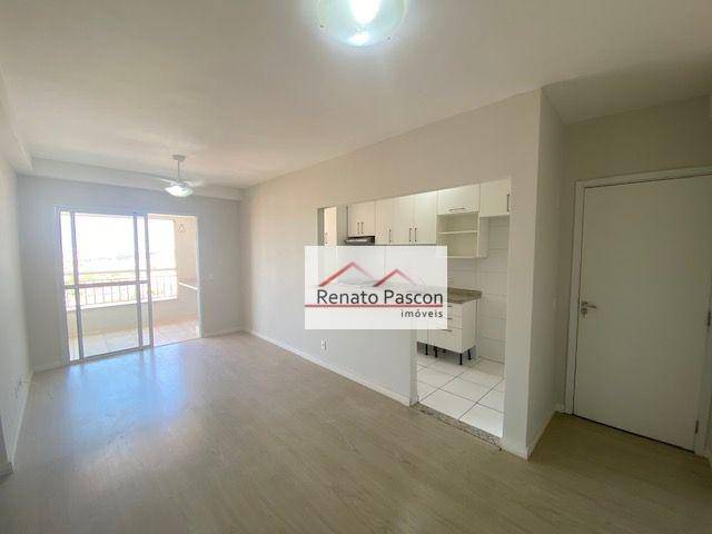 Apartamento à venda com 3 quartos, 73m² - Foto 2