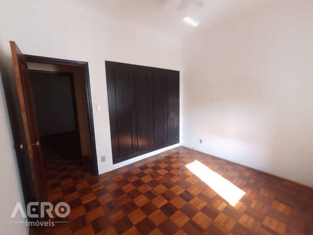 Casa à venda com 3 quartos, 170m² - Foto 17