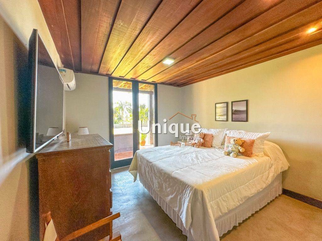 Casa à venda com 4 quartos, 570m² - Foto 38