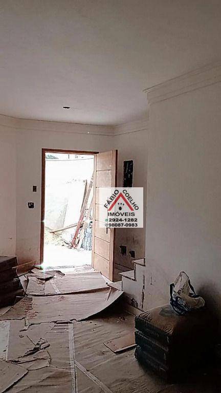 Sobrado à venda com 3 quartos, 100m² - Foto 23